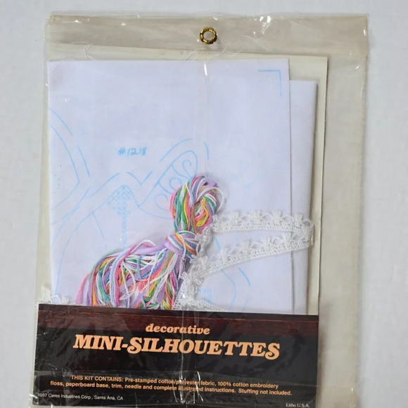 Vtg Cross Stitch Unicorn Kit - Picture 2 of 3